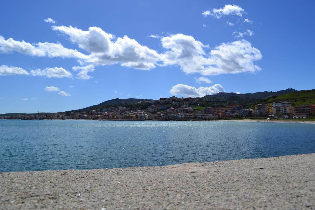 カリアーティ Agriturismo Il Marescialloヴィラ エクステリア 写真