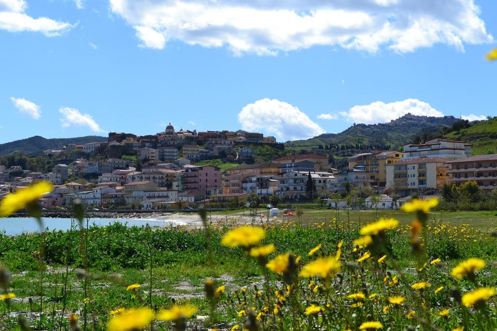 カリアーティ Agriturismo Il Marescialloヴィラ エクステリア 写真
